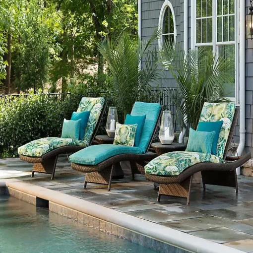 Green Lagoon Outdoor Chaise Cushion